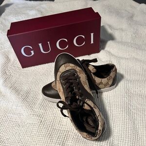 Gucci shoes